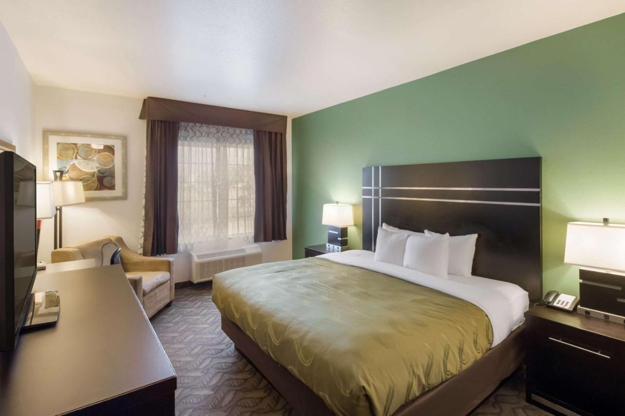 Quality Inn & Suites Airport West Salt Lake City Buitenkant foto