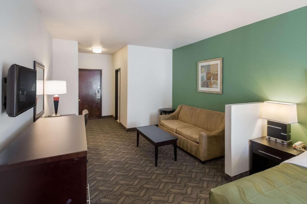 Quality Inn & Suites Airport West Salt Lake City Buitenkant foto