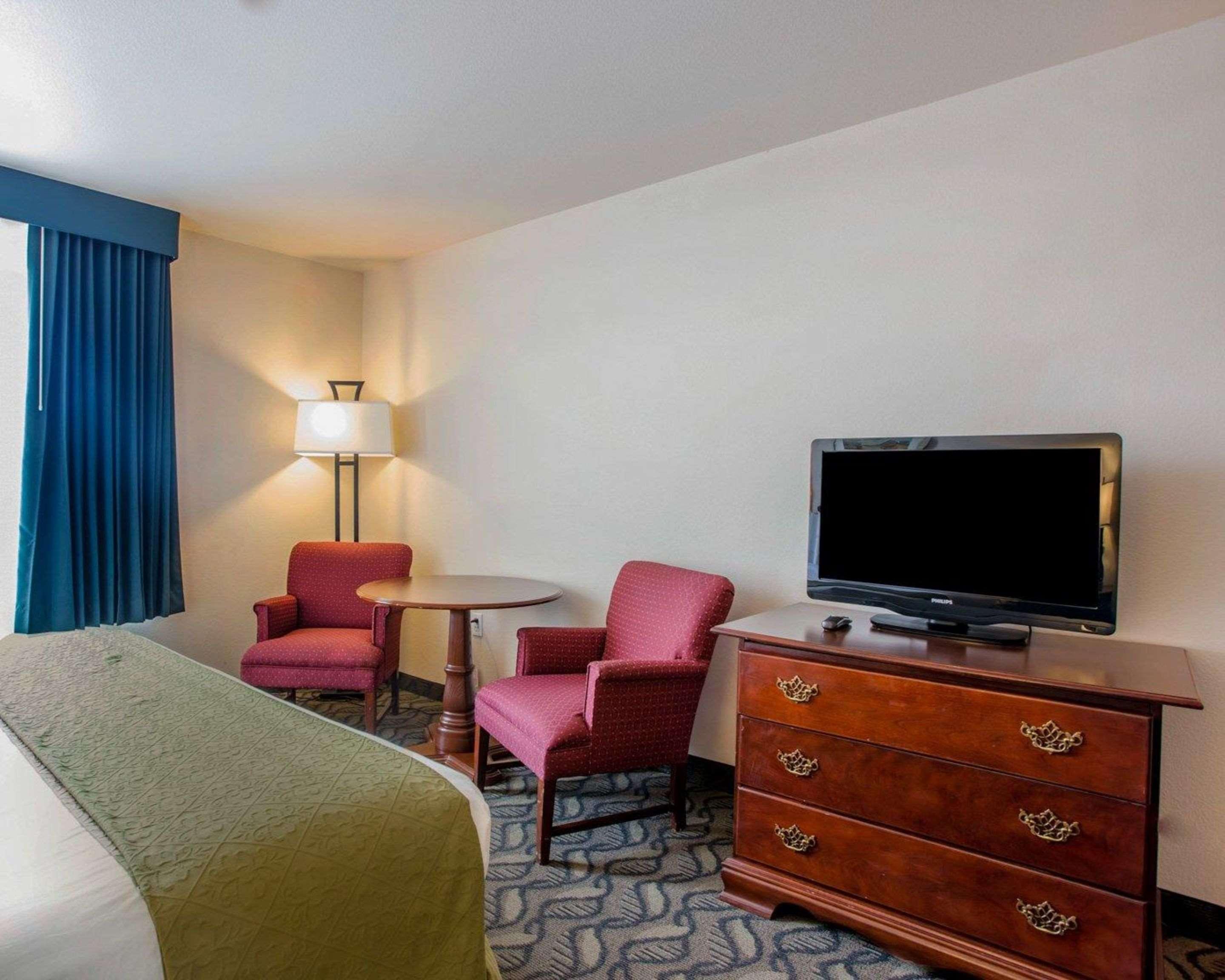 Quality Inn & Suites Airport West Salt Lake City Buitenkant foto