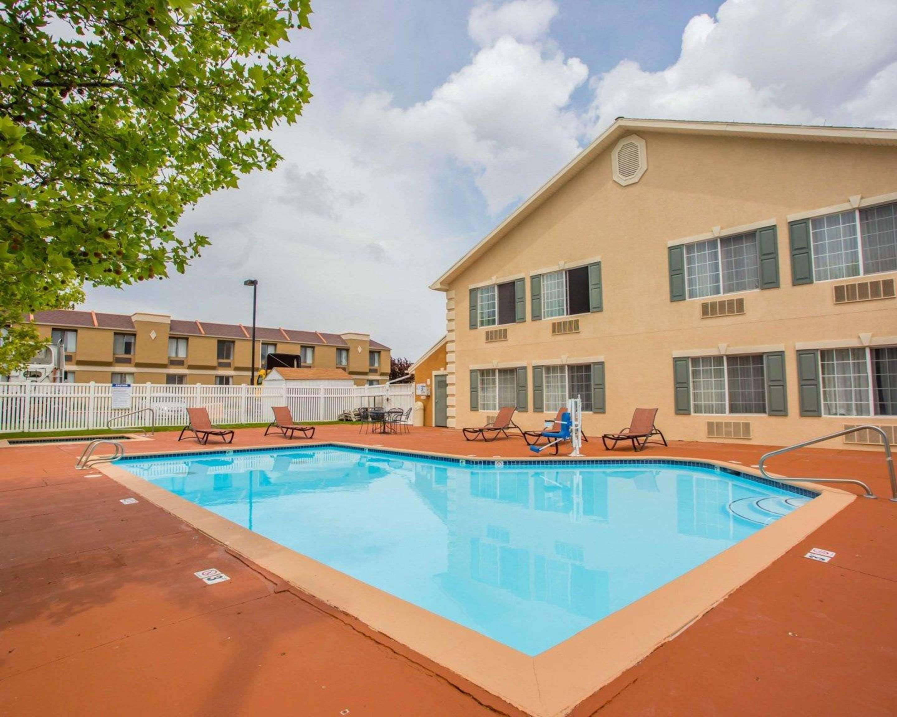 Quality Inn & Suites Airport West Salt Lake City Buitenkant foto