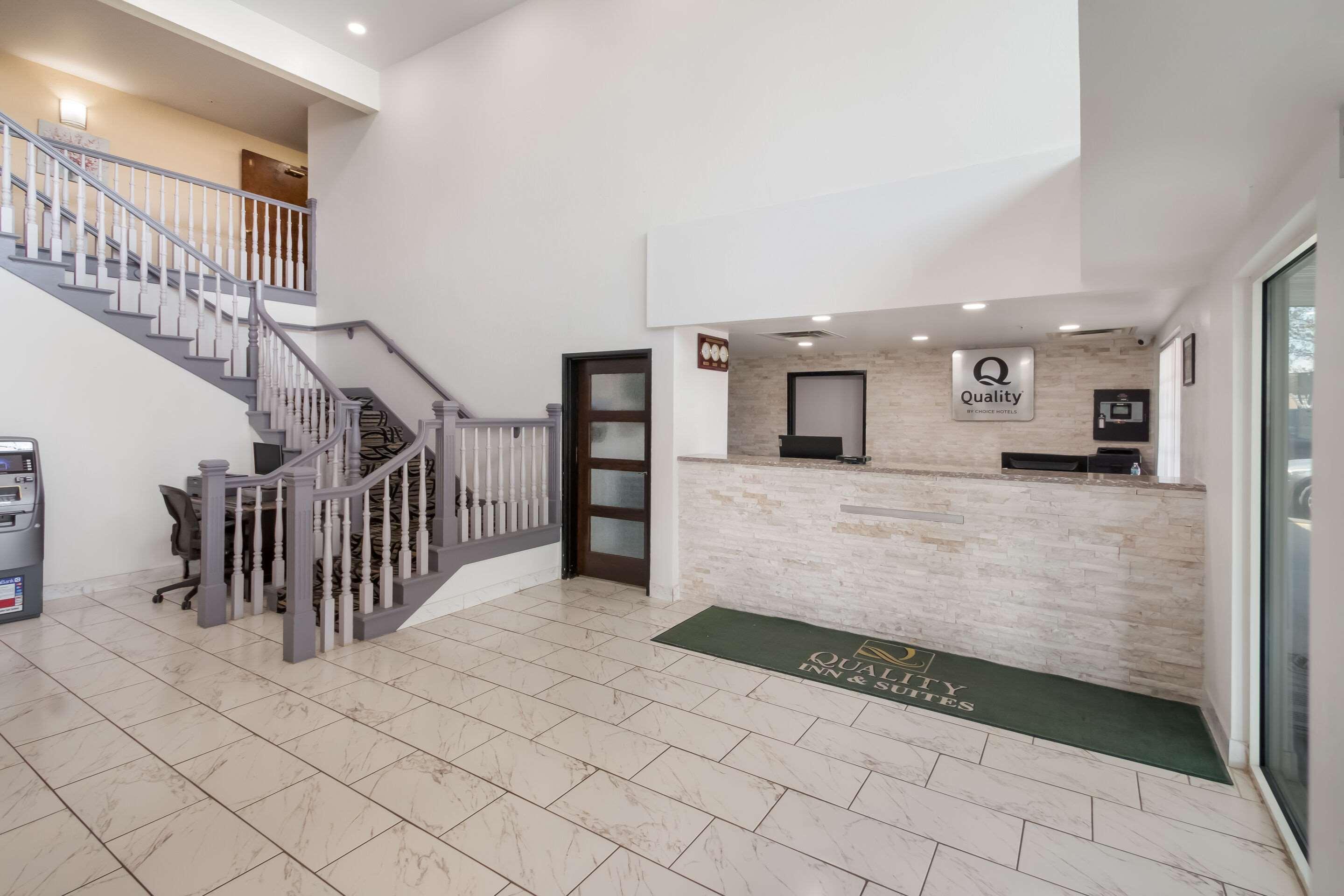 Quality Inn & Suites Airport West Salt Lake City Buitenkant foto